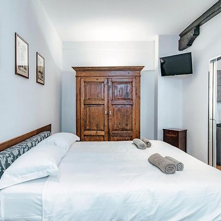 Suite Lo Storico - The House Of Travelers Como Eksteriør billede